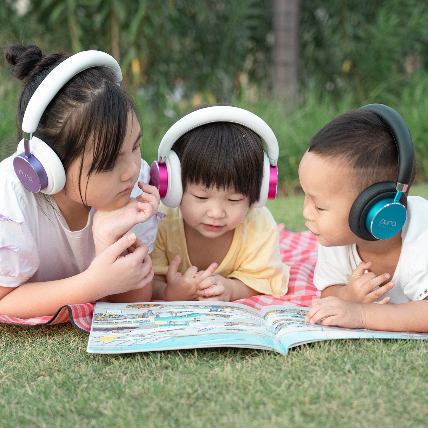 BT2200-PLUS, On & Over Ear, Bluetooth Kids Headphones, Built in Mic
